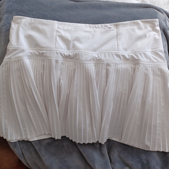 Athleta White Pleated Skort - Picture 4 of 5